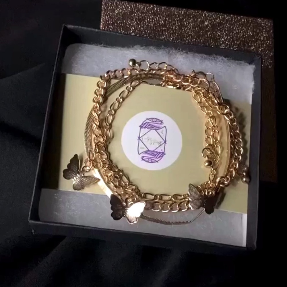 BUTTERFLY BRACELET SET
